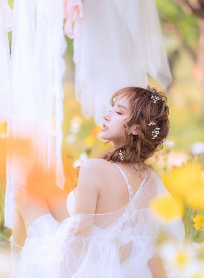 超碰在线欧美大香蕉_十万网红美女美酱