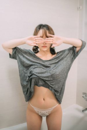 小说区电影区欧美_日韩电影在线