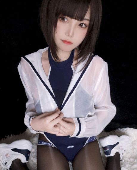 欧美女生马甲线图片_超清完整版观看