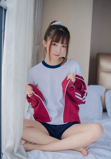 欧美女性艺人视频_DVD免费电视剧