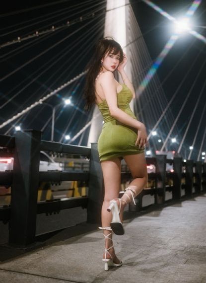 亚洲欧美人在线_BD英语高清在线