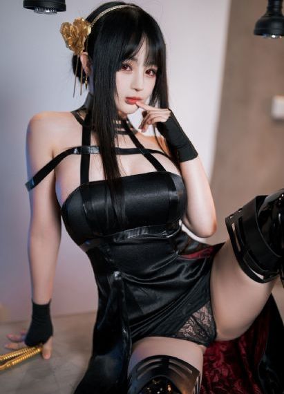 欧美丰满大乳video_1080P在线手机播放